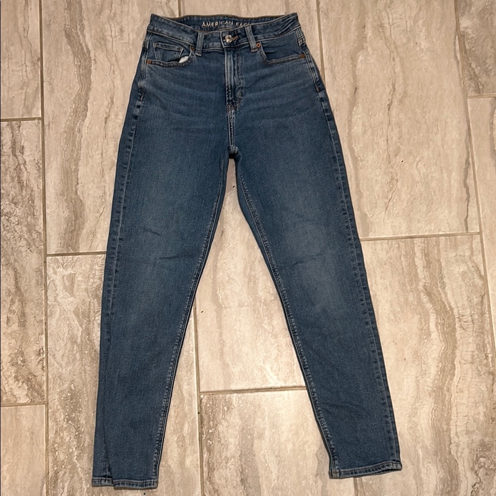 American Eagle Outfitters High Rise Blue Jeans